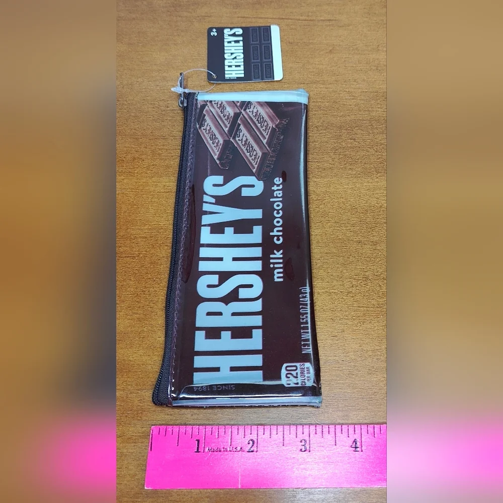 3 NEW Hershey's, Reese's & Twizzlers Vinyl Zipper Bags, 8 X 3.5